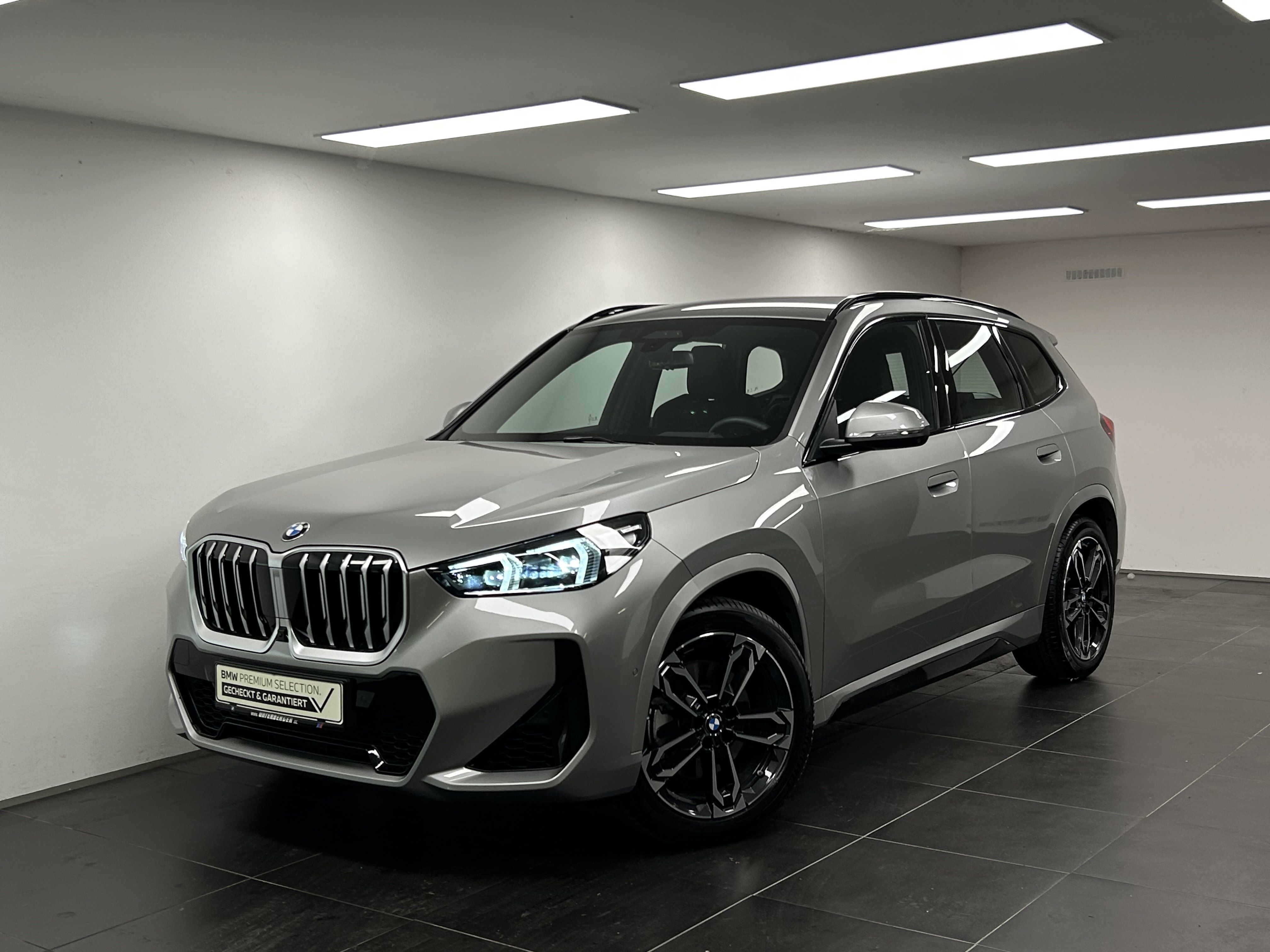 BMW X1 xDrive23i