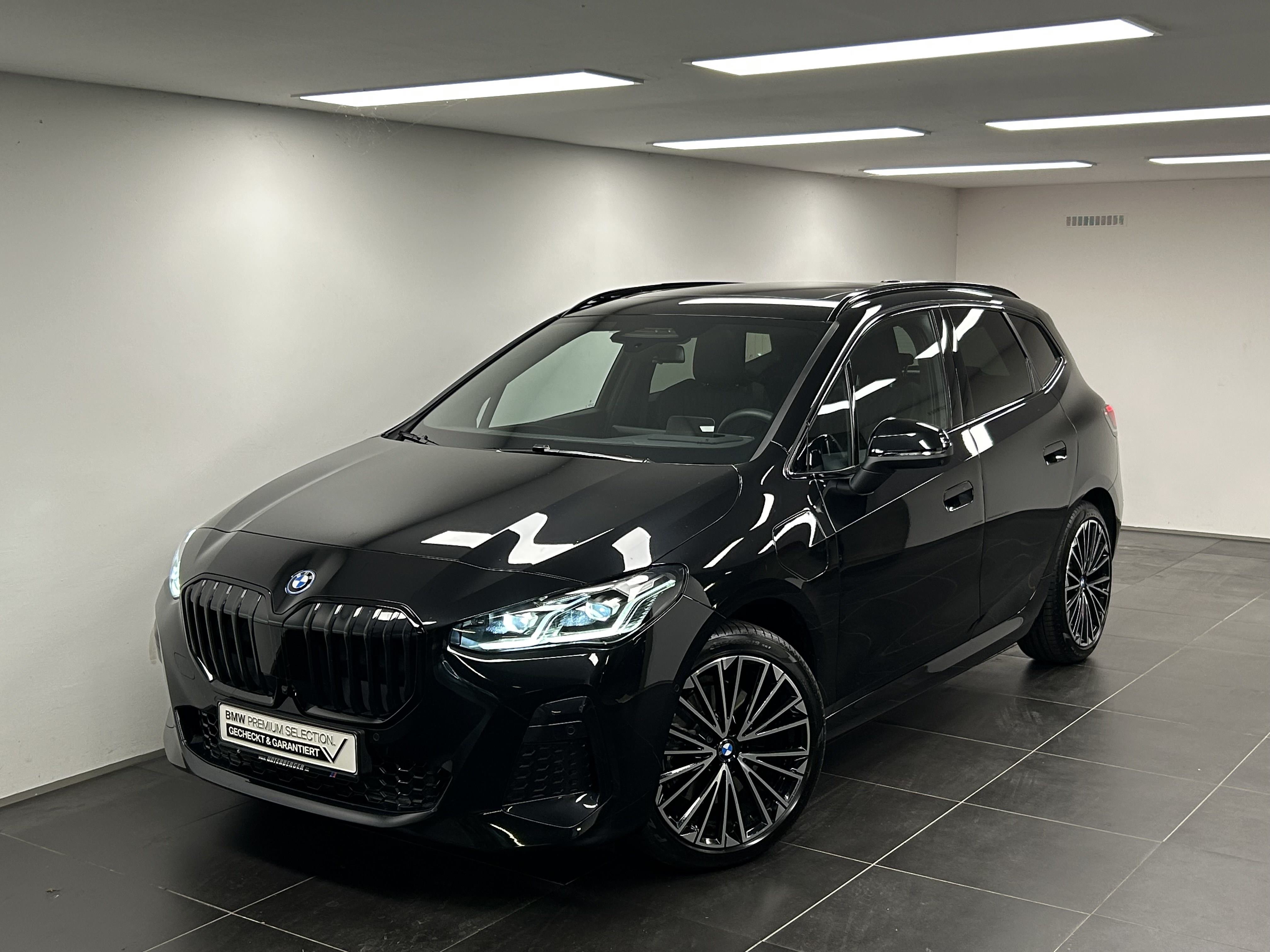 BMW 230e xDrive