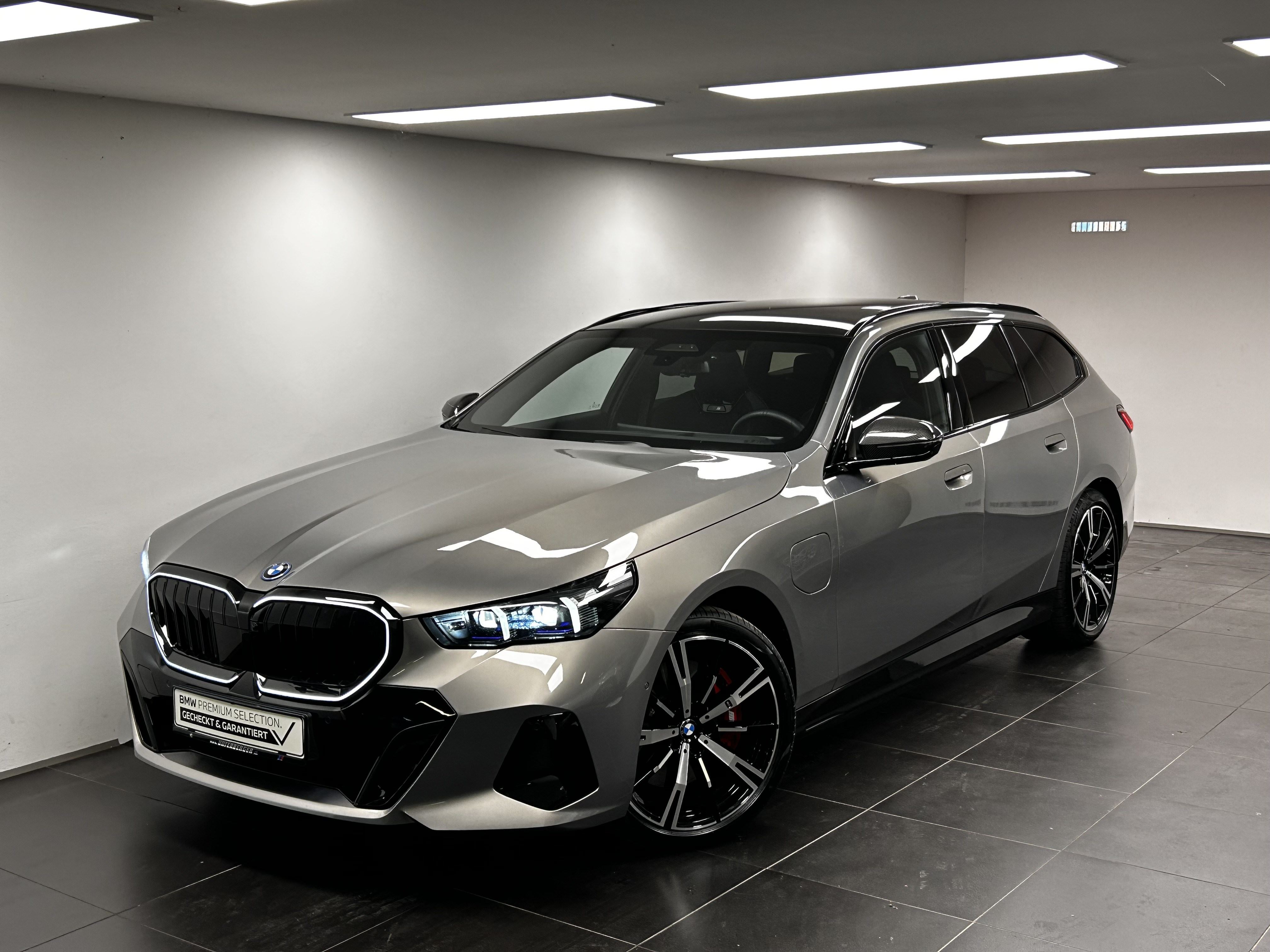 BMW 550e xDrive