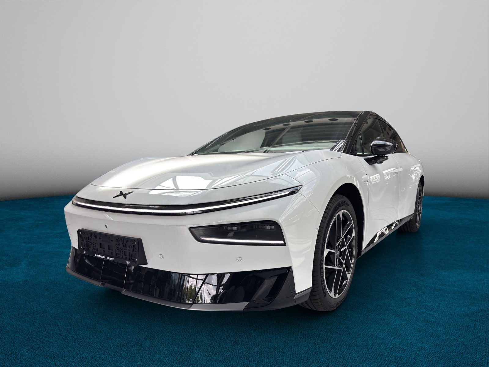 XPENG P7