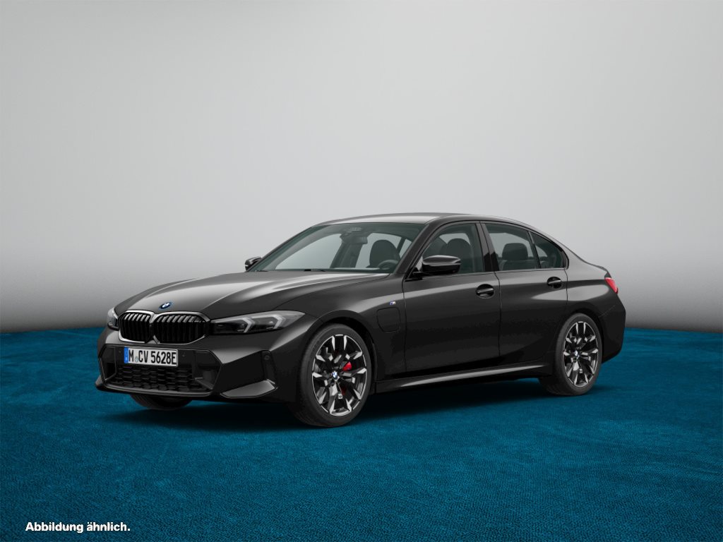 BMW 330e