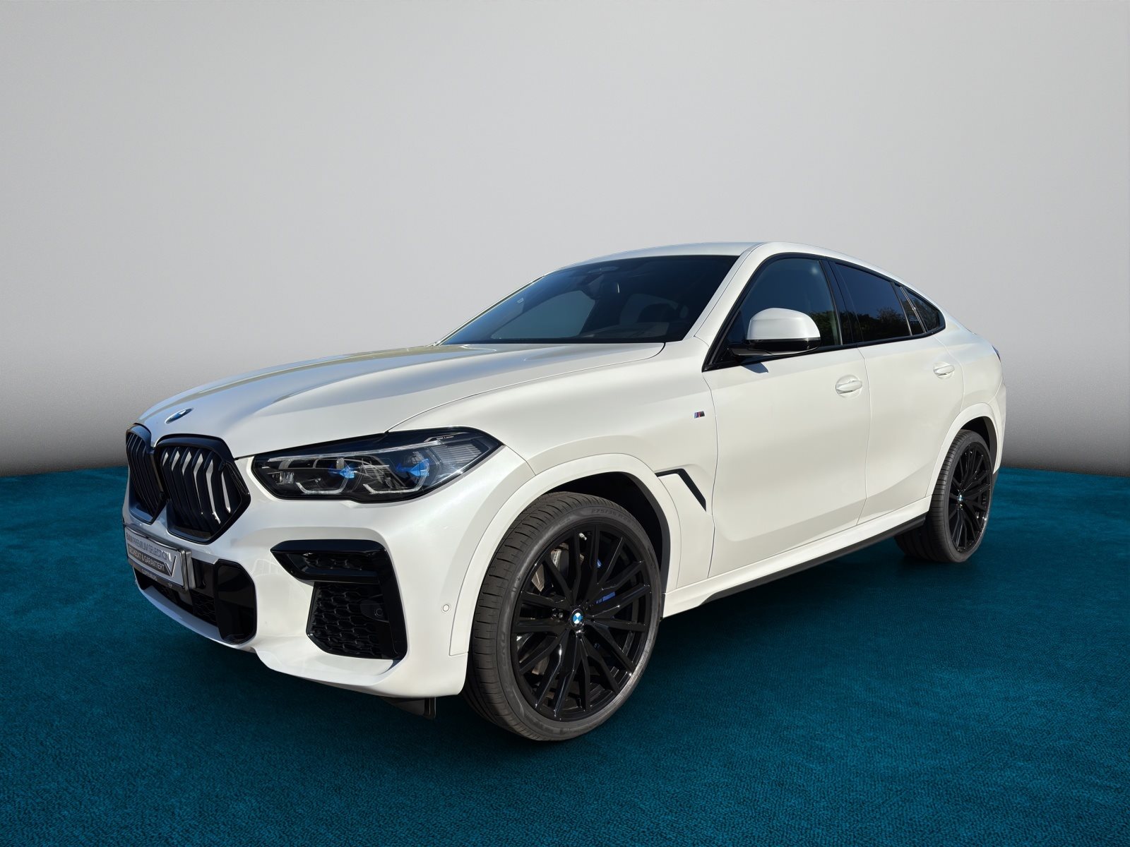 BMW X6 M50i