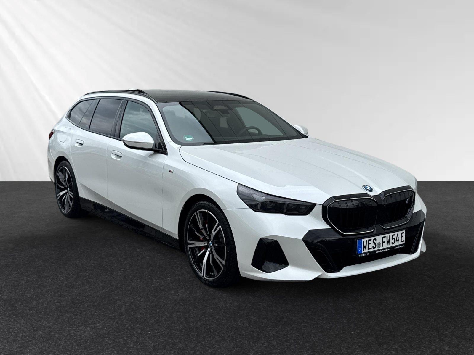 BMW i5 eDrive40