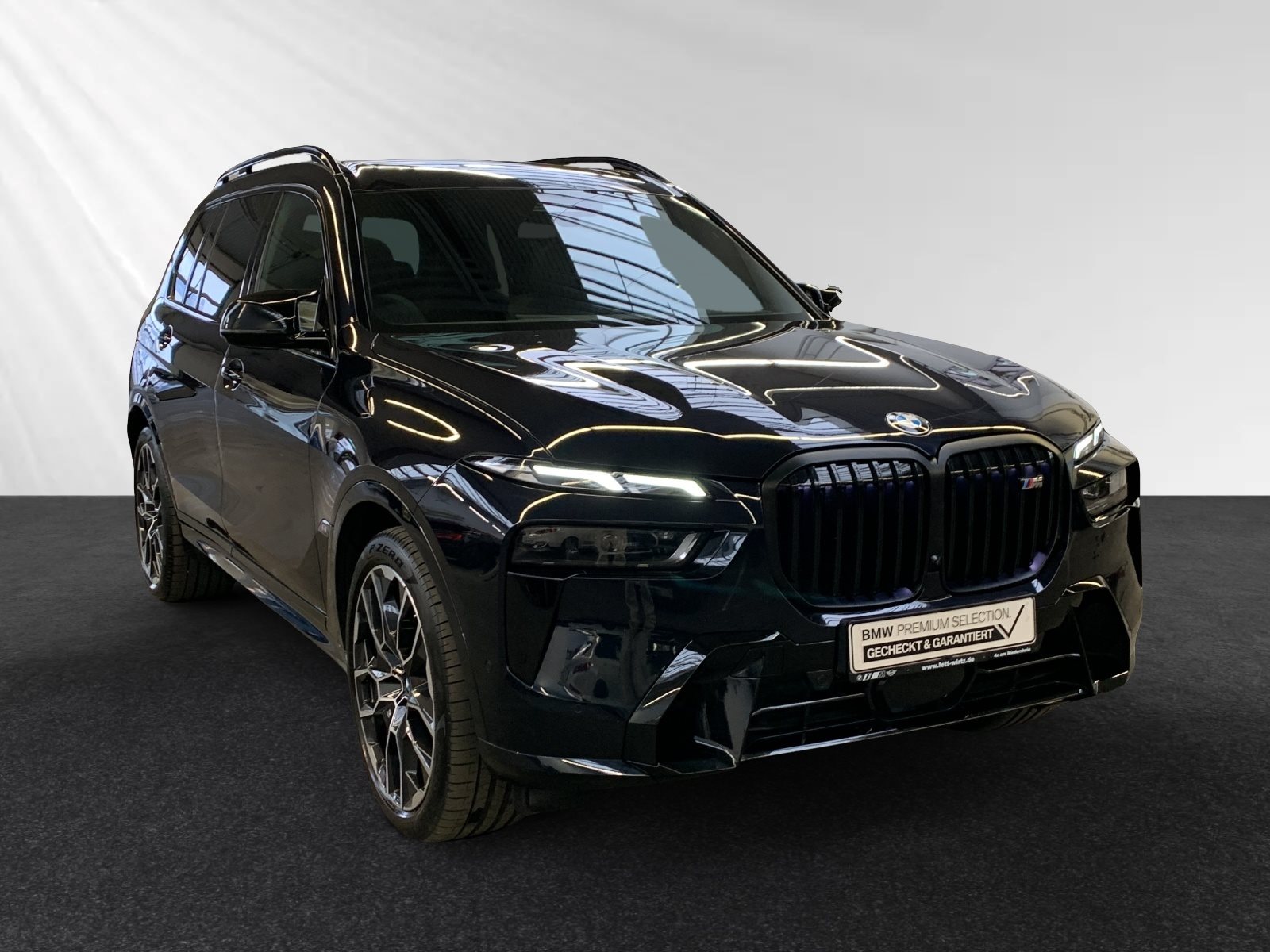 BMW X7 M60i