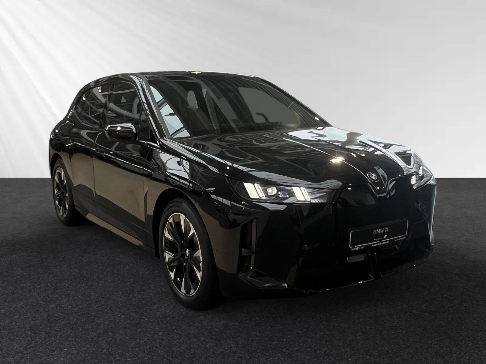 BMW iX xDrive45