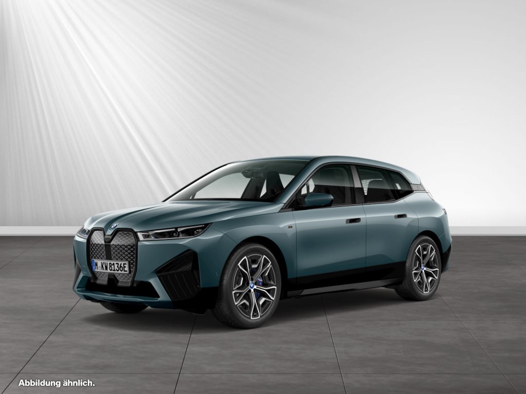 BMW iX M60