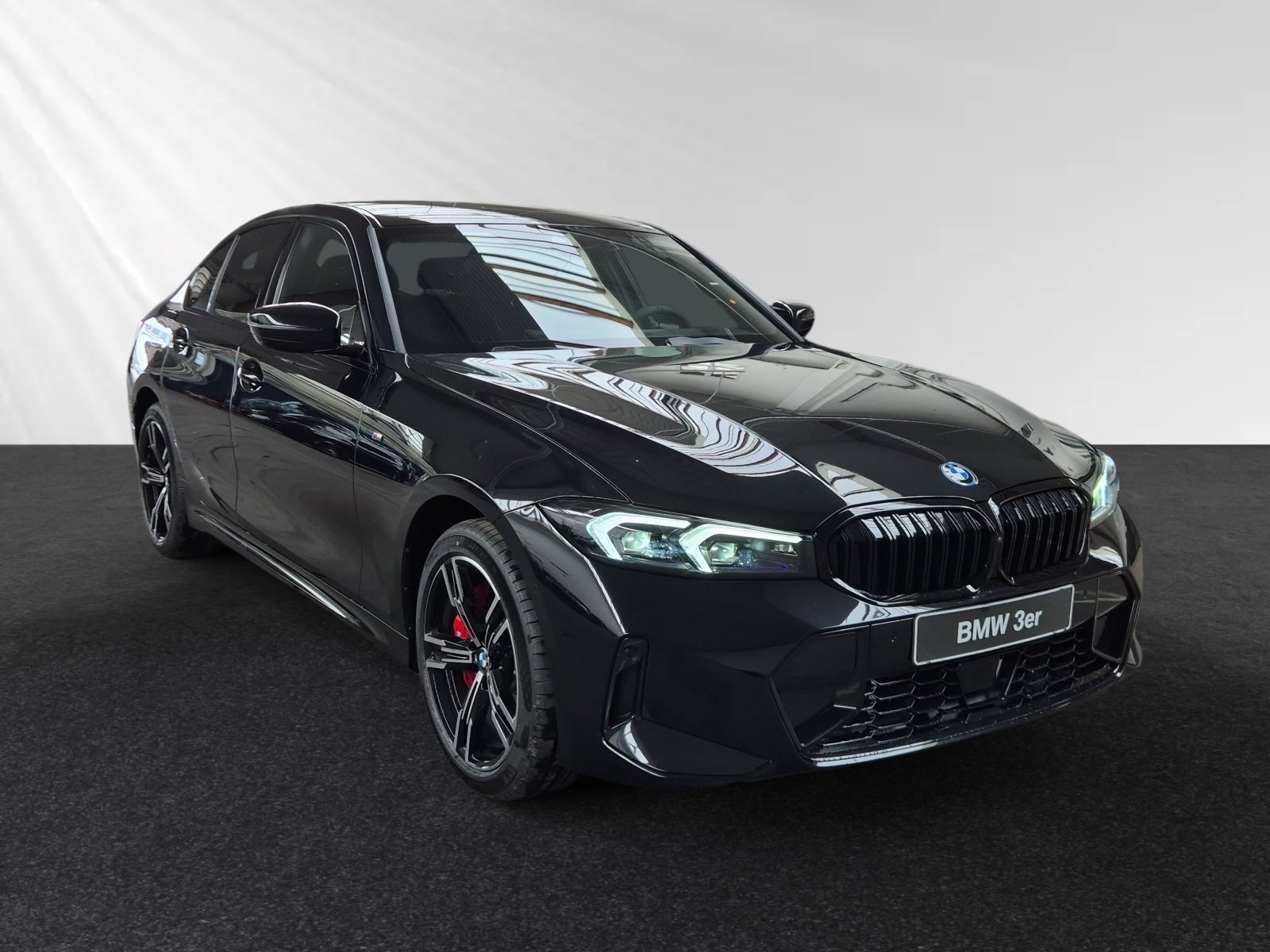 BMW 330e