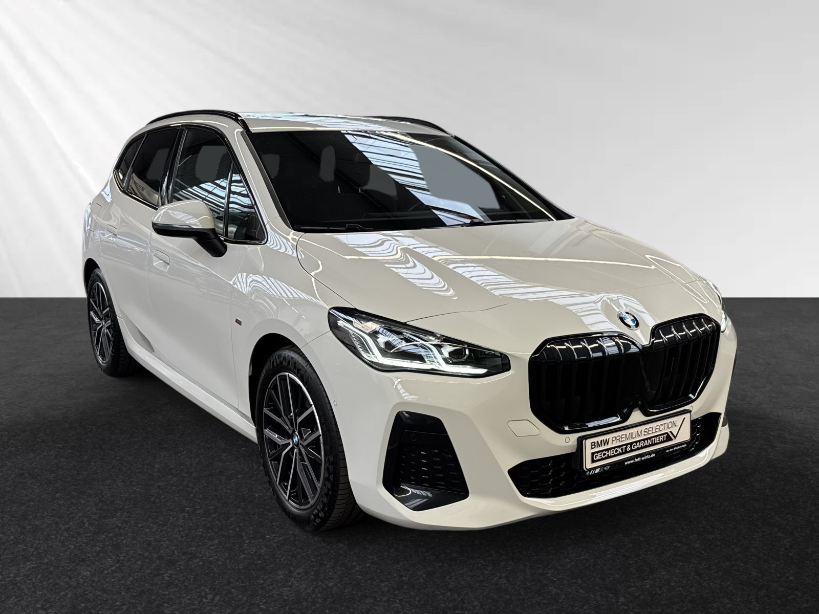 BMW 220i