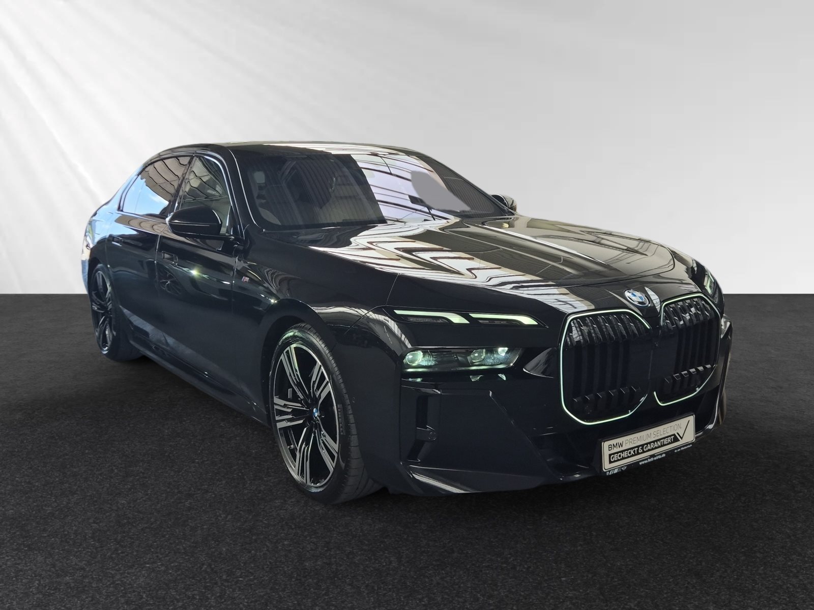 BMW 750e xDrive