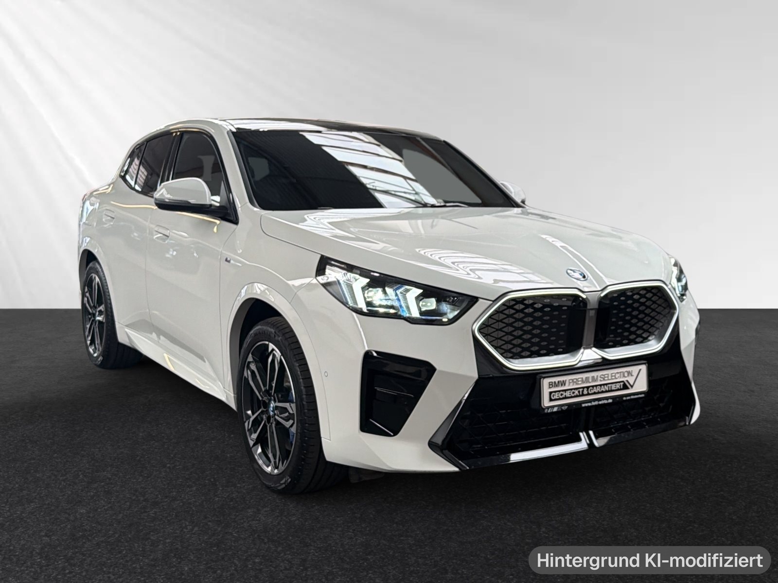 BMW iX2 xDrive30
