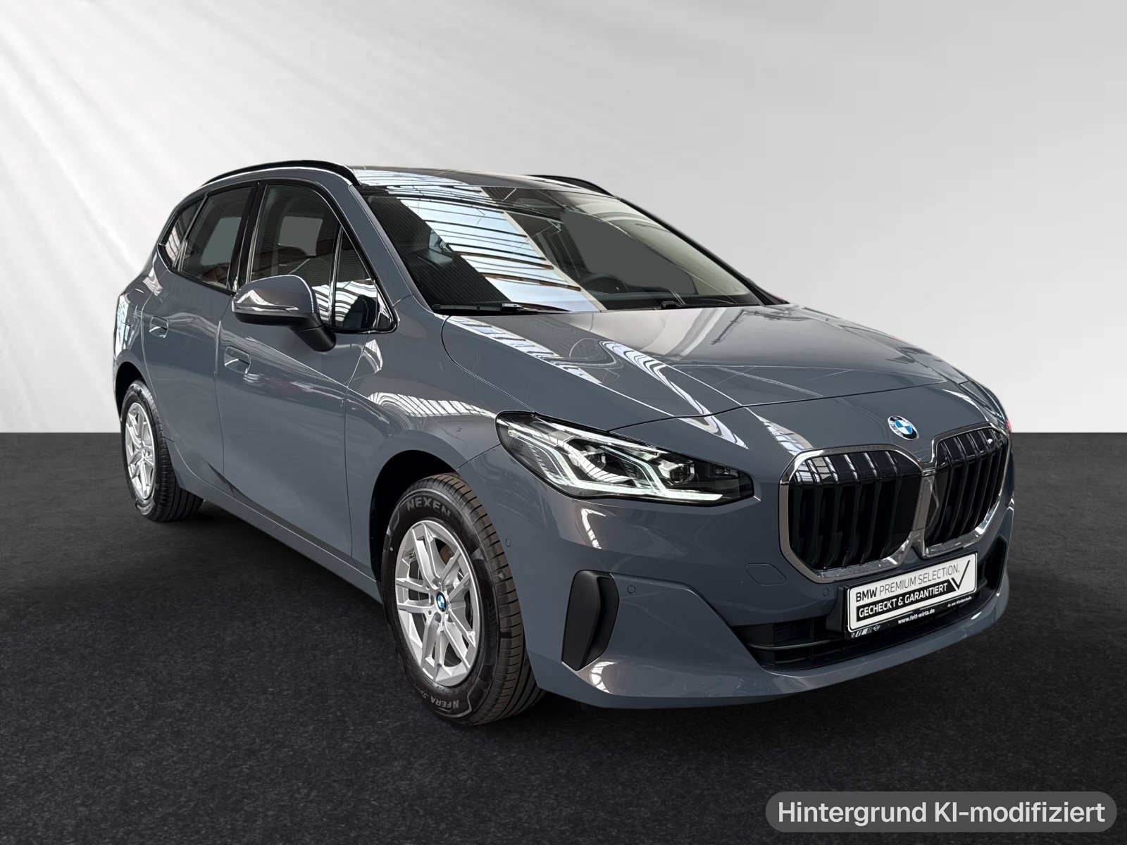 BMW 216i