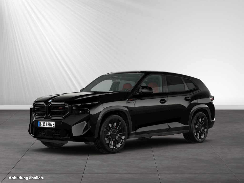 BMW XM
