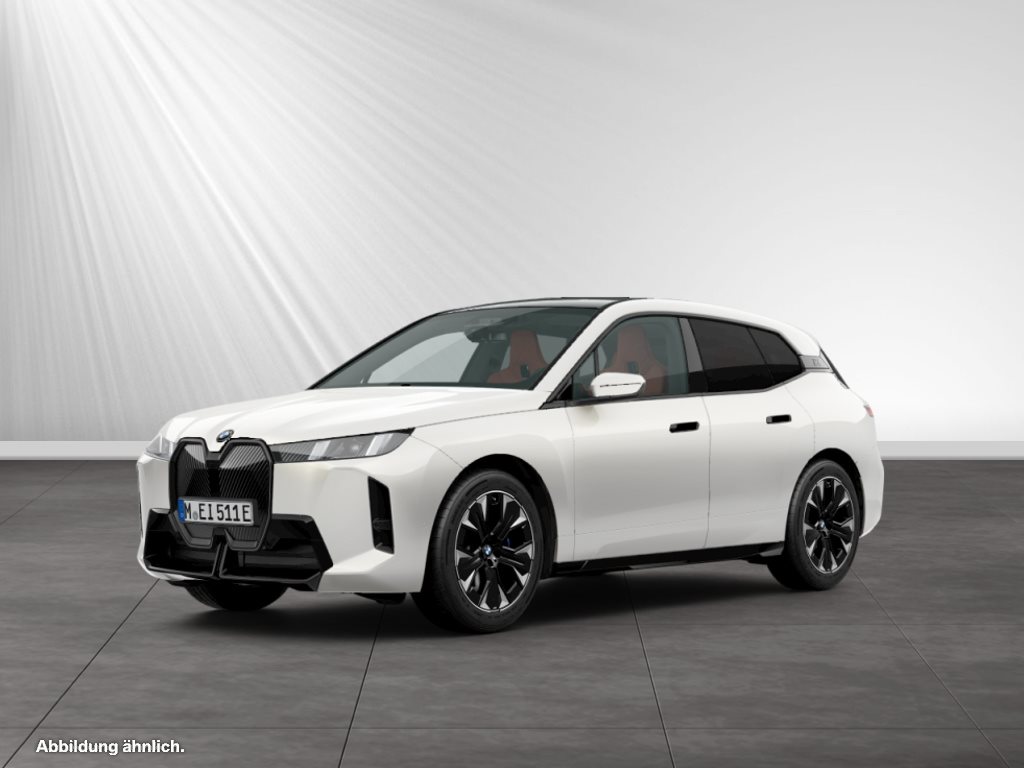 BMW iX xDrive45