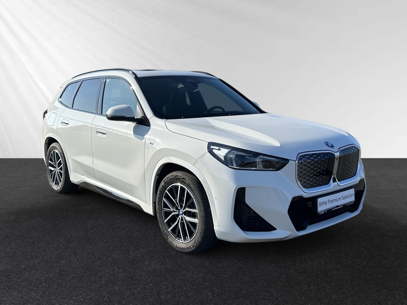 BMW iX1 xDrive30