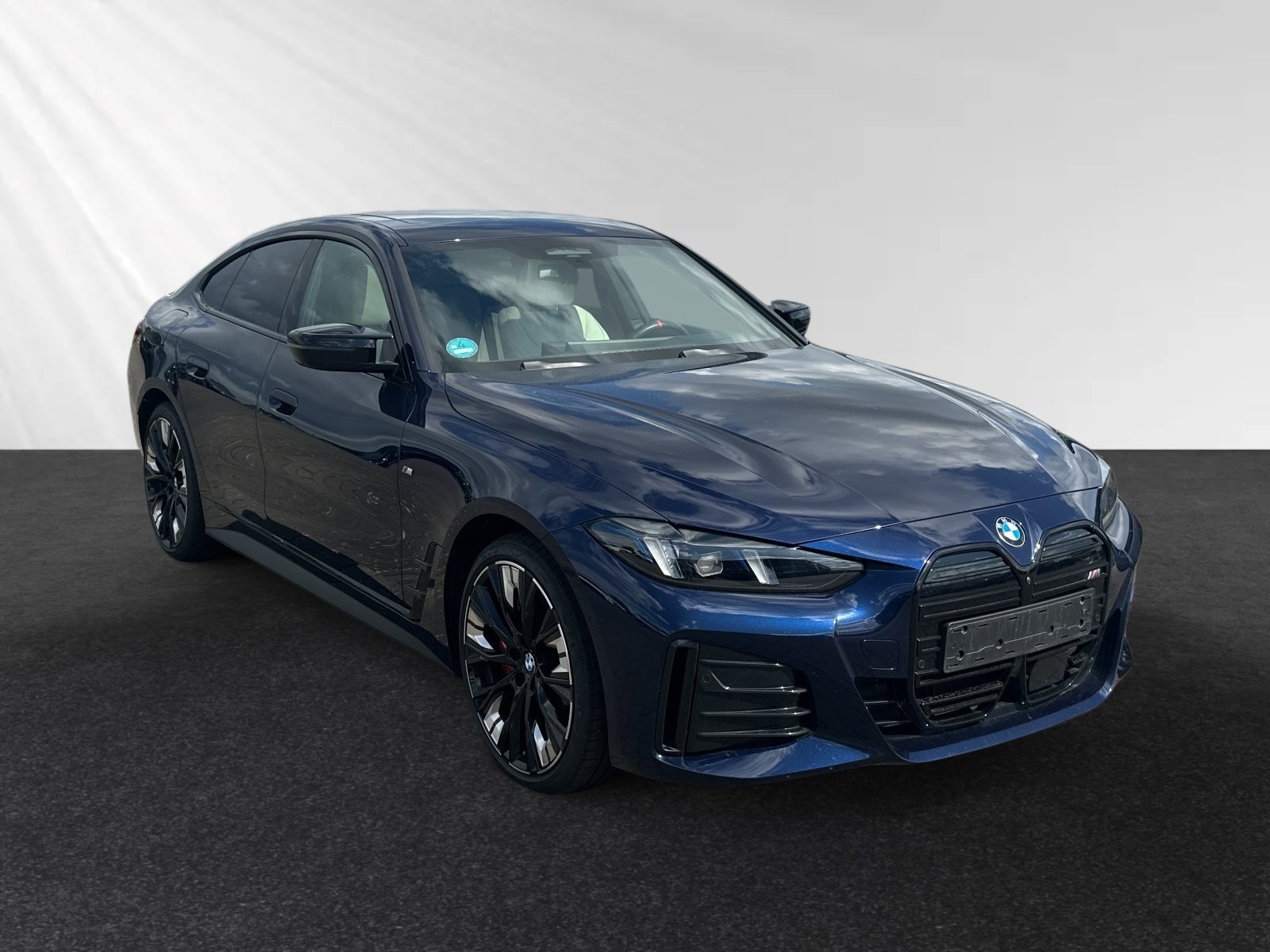 BMW i4 M60
