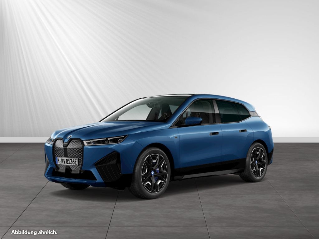 BMW iX M60