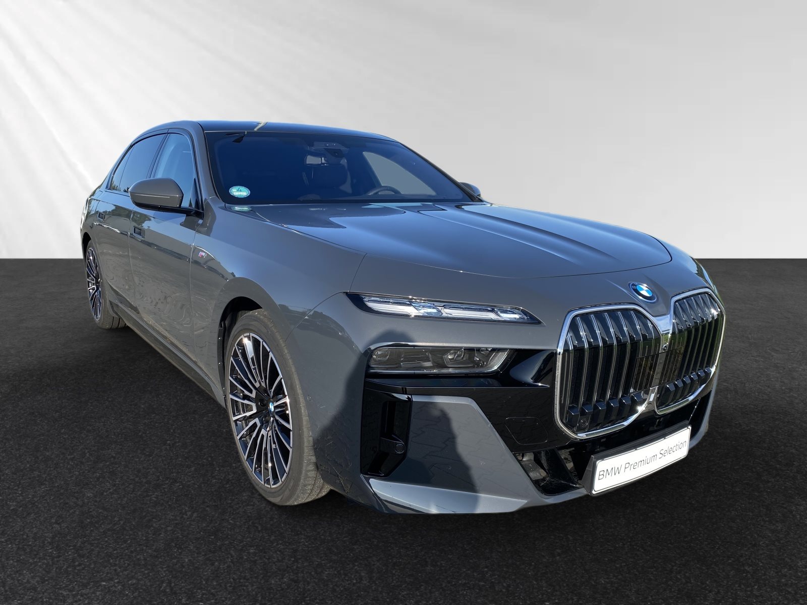 BMW 750e xDrive