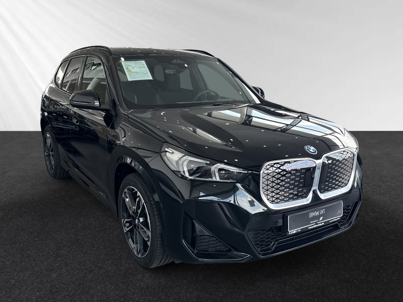 BMW iX1 xDrive30