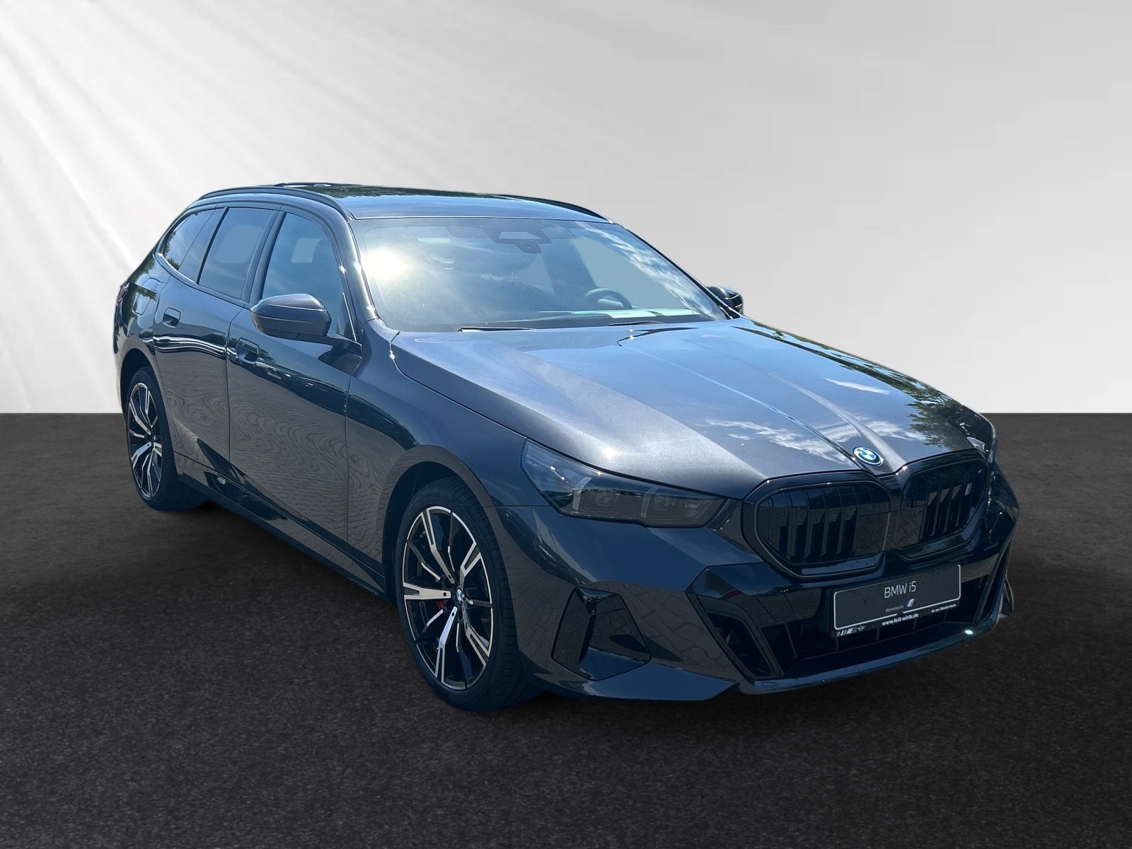 BMW i5 eDrive40