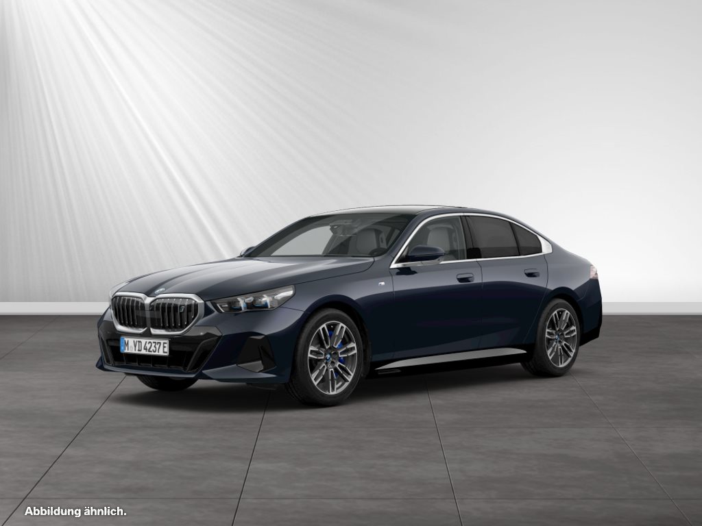 BMW i5 eDrive40