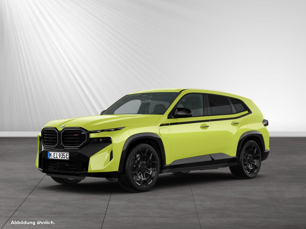 BMW XM