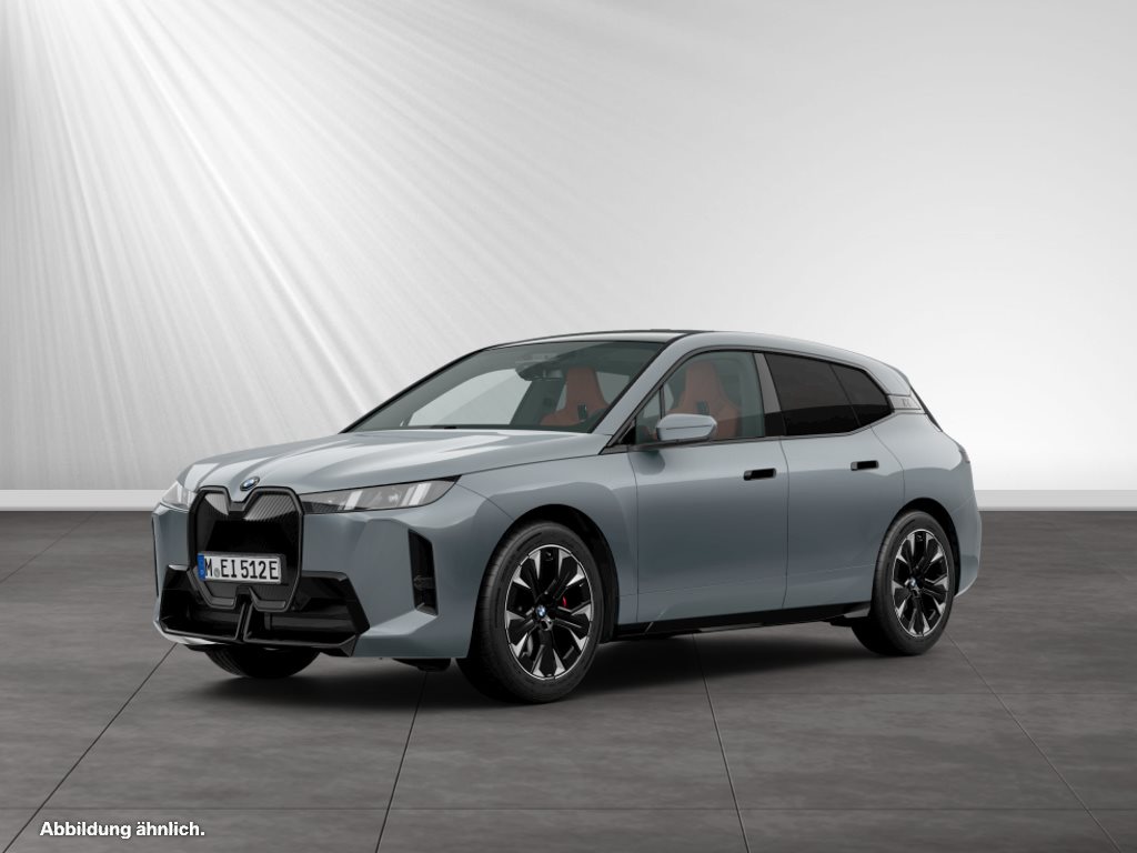 BMW iX xDrive60