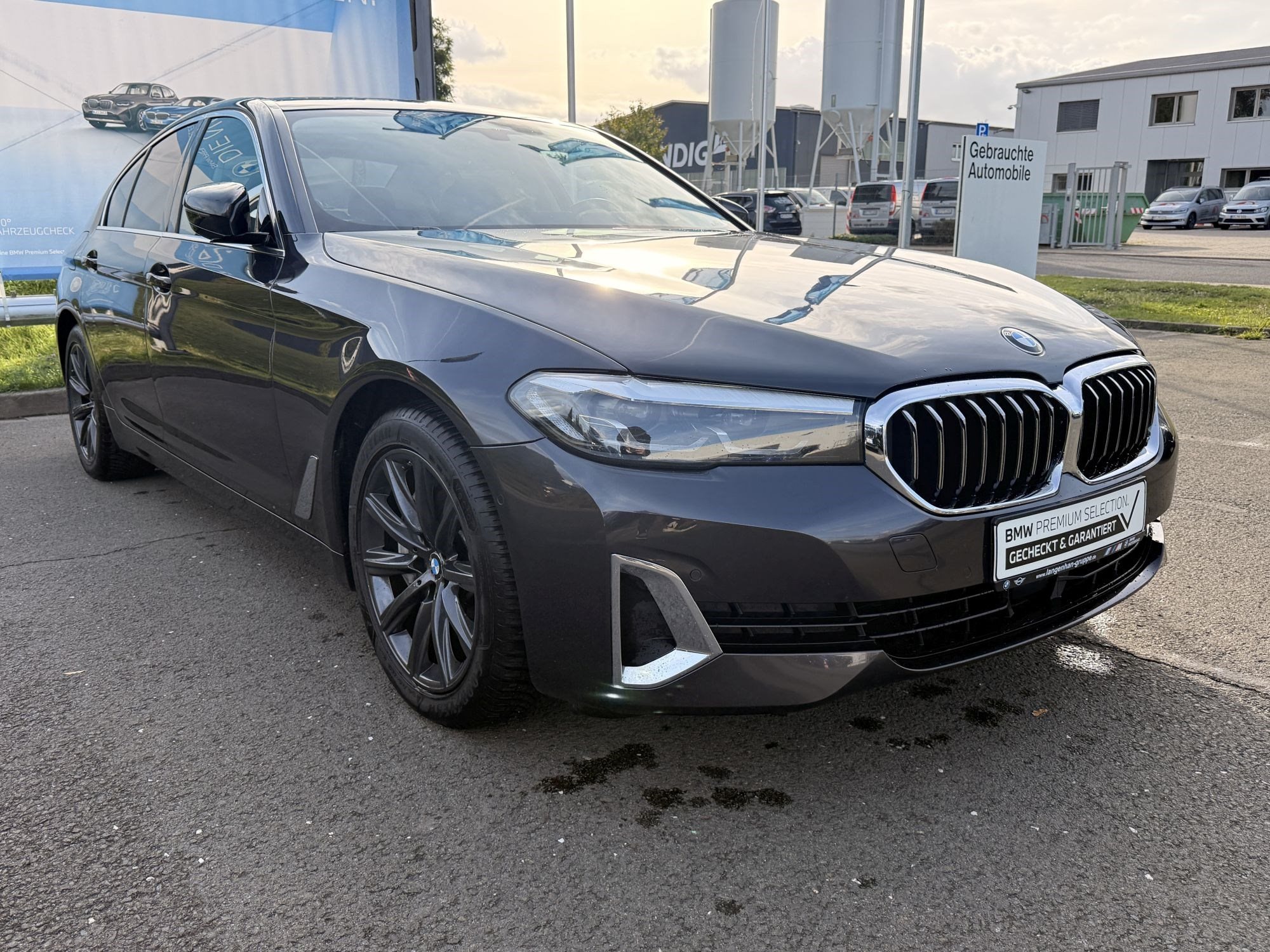 BMW 530d xDrive Lim Head Up Komfortsitze Intergral Aktivl. HiFi  GSD