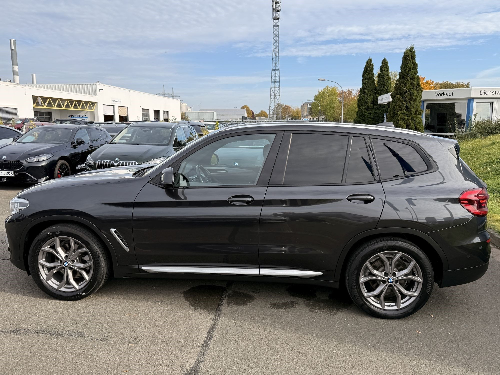 BMW X3 xDrive20d xLine Head-Up HiFi LED AHK Sportsitz