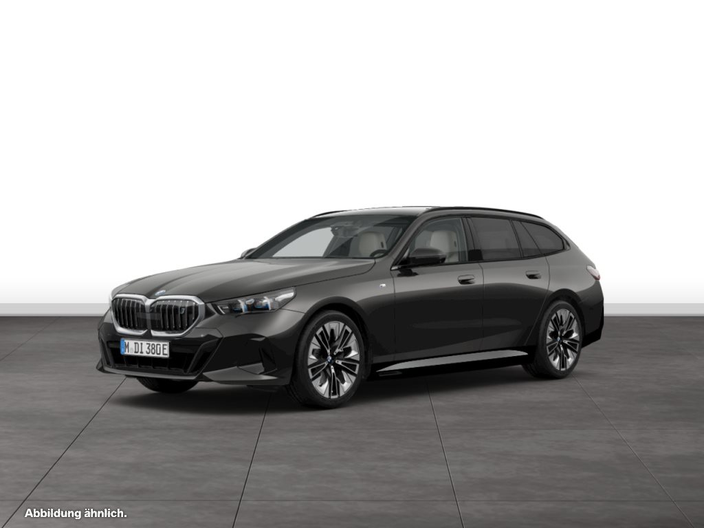 BMW i5 eDrive40